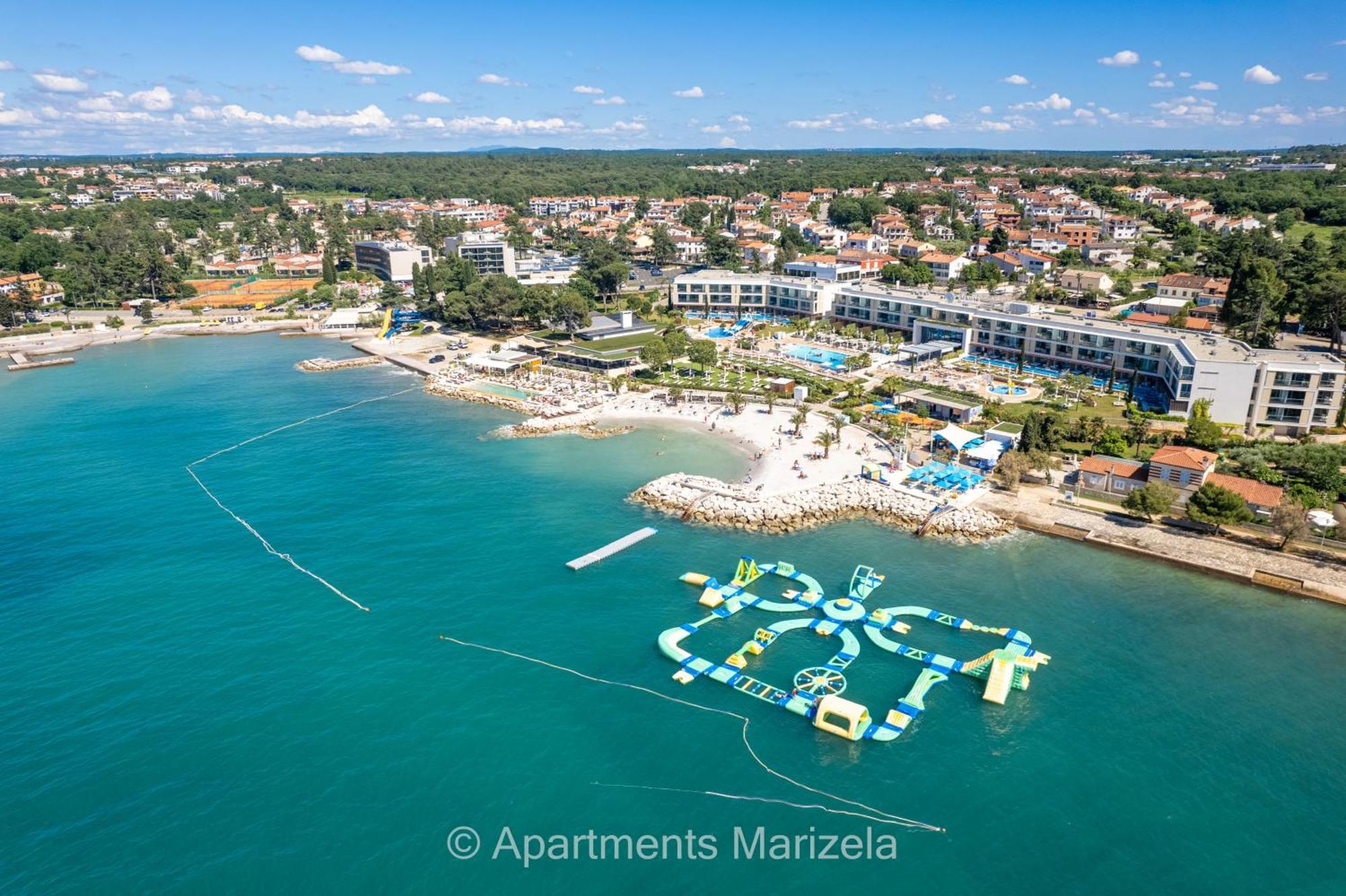 Apartments Marizela Porec Exterior photo