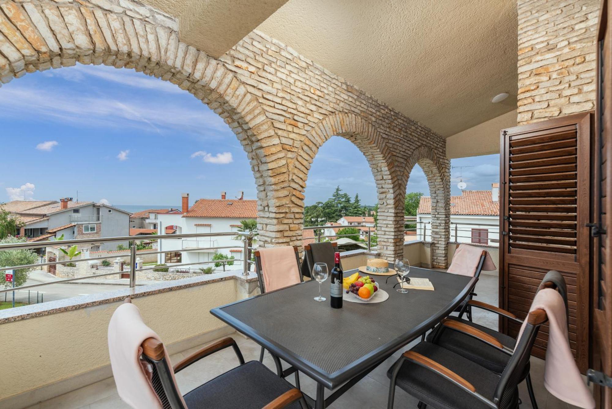 Apartments Marizela Porec Exterior photo