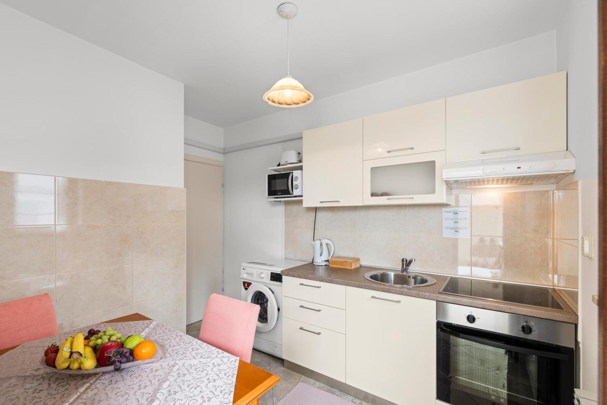 Apartments Marizela Porec Exterior photo